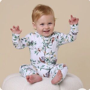 Snuggle Hunny Eucalypt Organic Snugglesuit Convertible Romper Size 3-6 Months